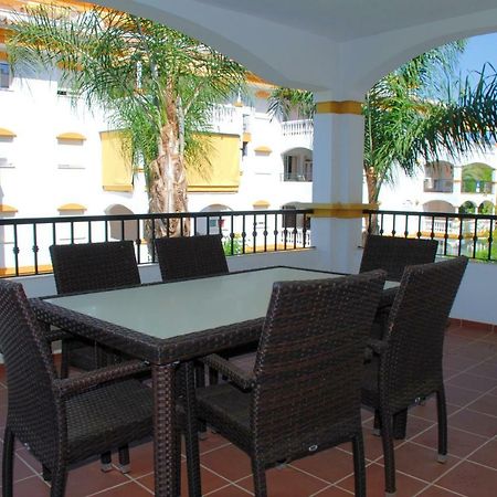 ماربيا Great Puerto Banus Apartment المظهر الخارجي الصورة